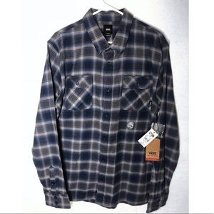 Blue/Beige long sleeve flannel.